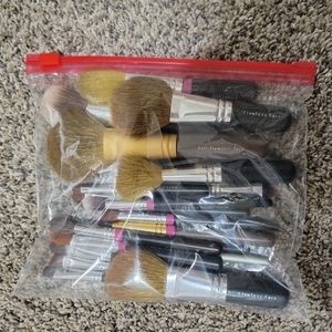 Assorted Bare Minerals Brushes
